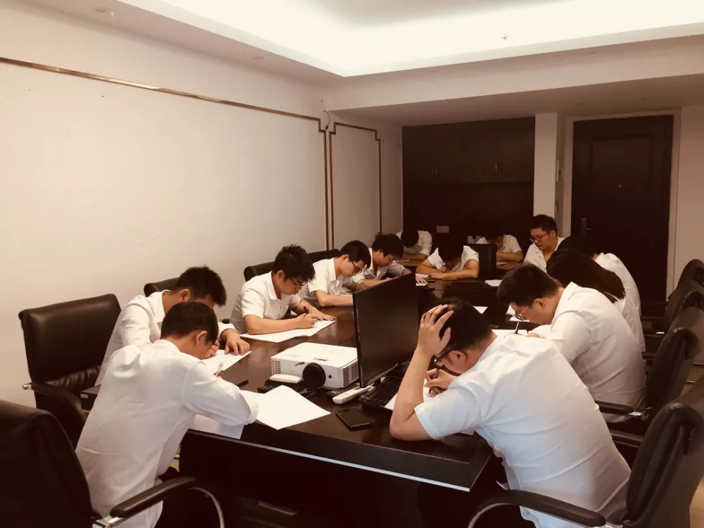 鑫政铝业举行设计人员技能等级认证考核