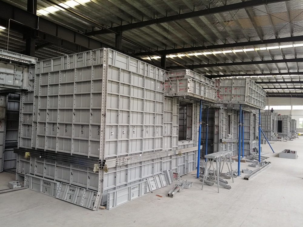 房建项目为什么使用铝合金建筑模板？与木模板比有什么优点？