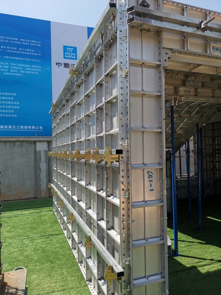中铁铝模生产基地