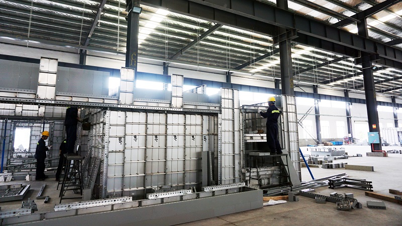 建筑工程施工过程中建筑铝模板的拼装方法怎么做？